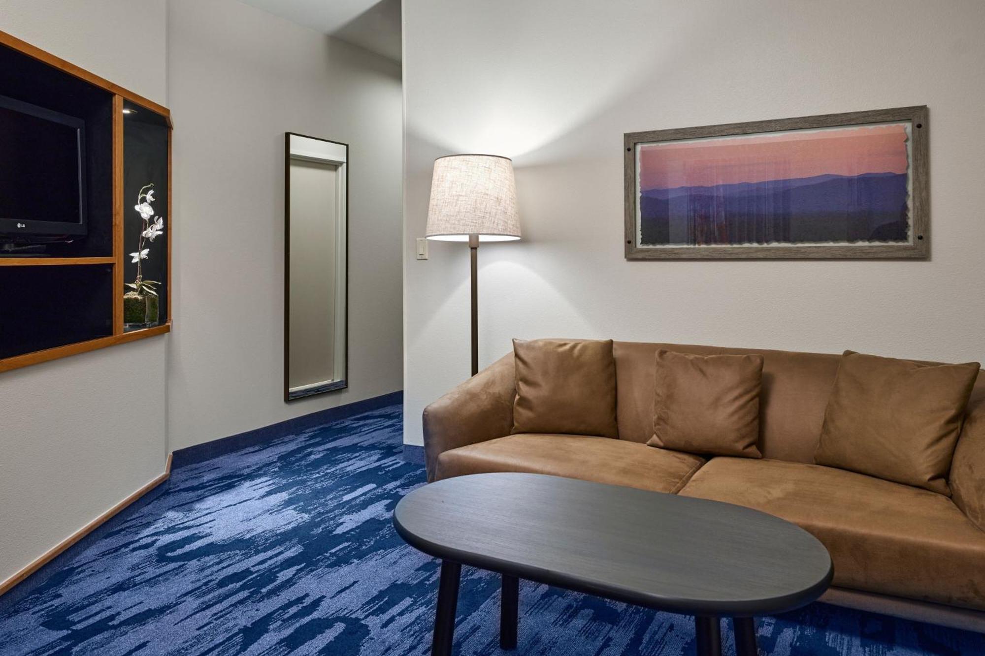 Fairfield Inn&Suites Burlington Exterior foto